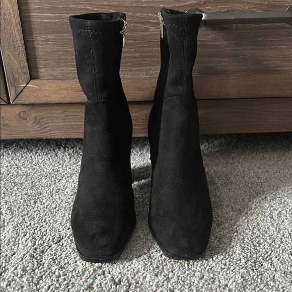 DOLCE VITA - Black Suede Women's Ankle Boots ( brand new ! ) - Picture 2 of 5